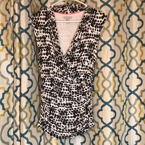 H&M size medium sleeveless top.